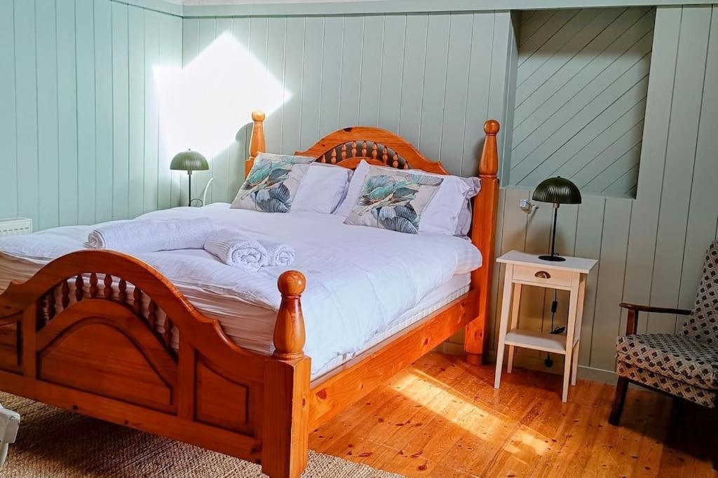Cottage Skelligs Coast, Ring Of Kerry 캐허시빈 외부 사진