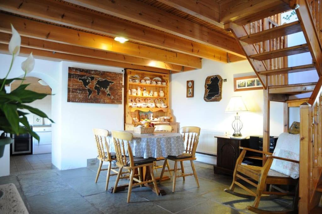 Cottage Skelligs Coast, Ring Of Kerry 캐허시빈 외부 사진